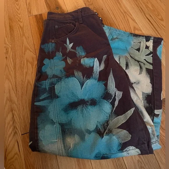 Free People We The Free Good Luck Printed Barrel Jeans Washed Floral - Picture 5 of 6